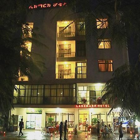 Lakemark Hotel And Tour Service Bahir Dar Exterior foto