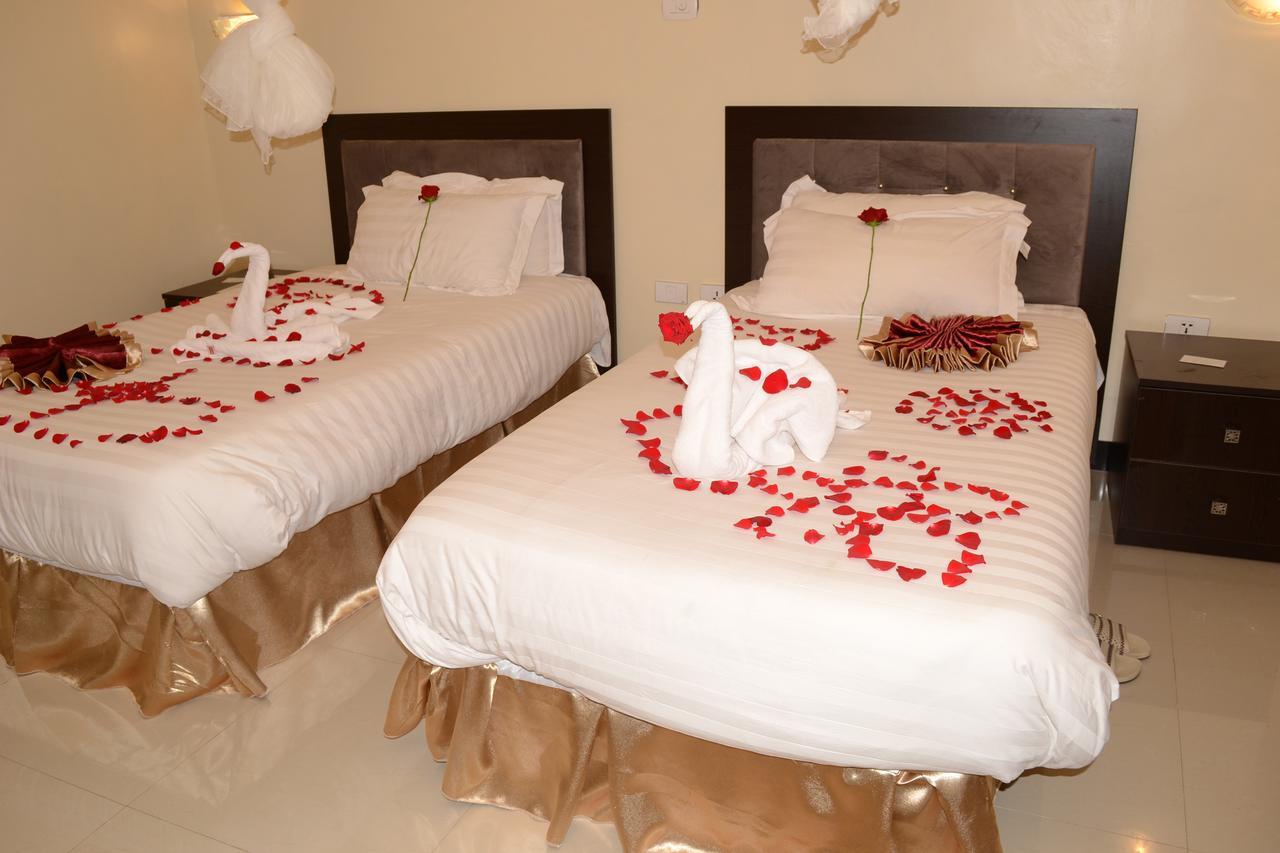 Lakemark Hotel And Tour Service Bahir Dar Exterior foto