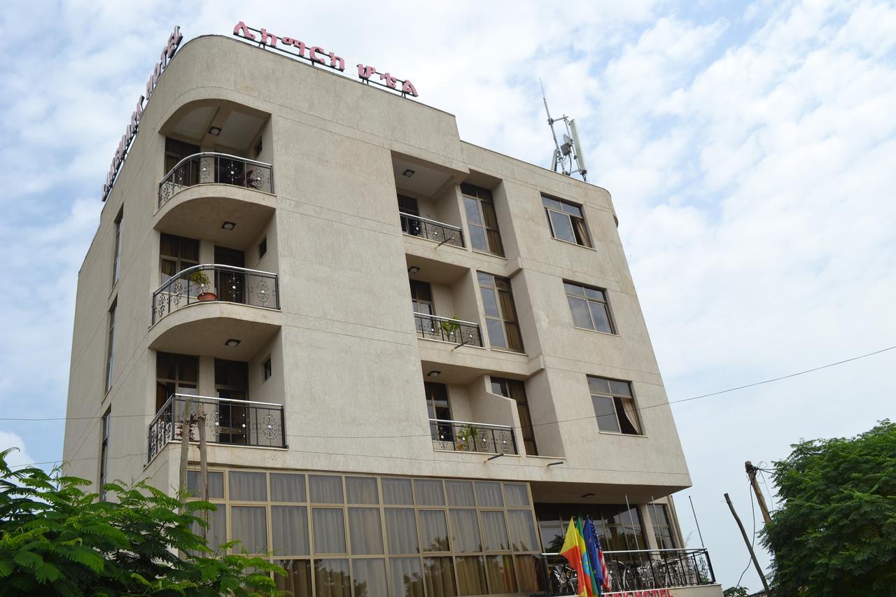 Lakemark Hotel And Tour Service Bahir Dar Exterior foto