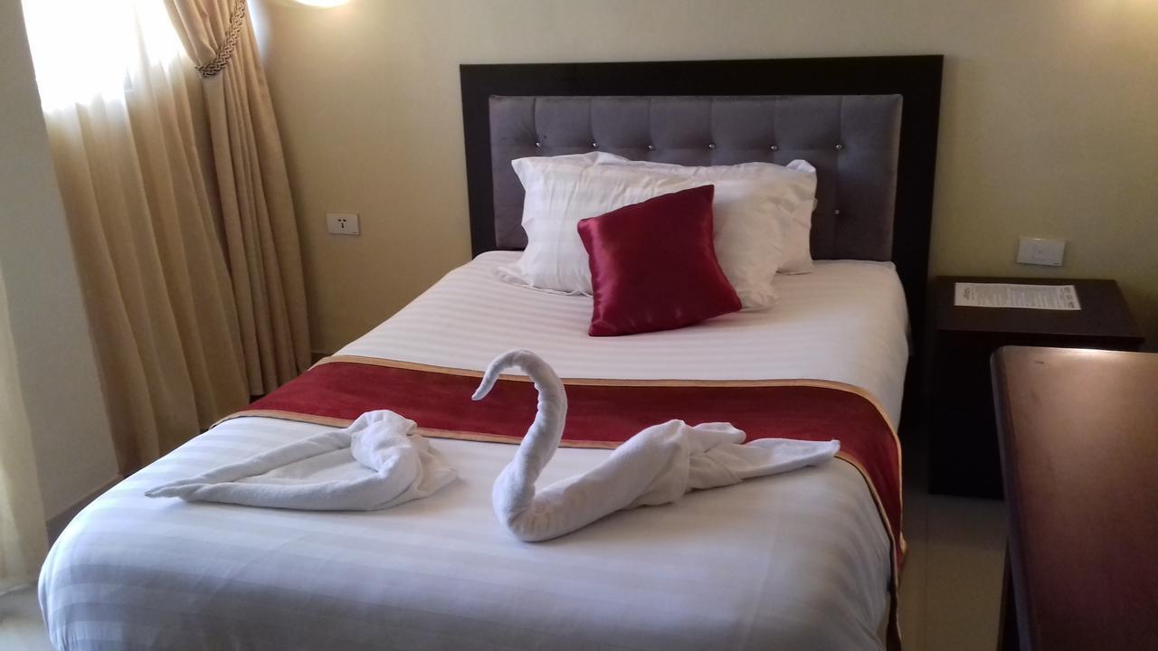 Lakemark Hotel And Tour Service Bahir Dar Exterior foto