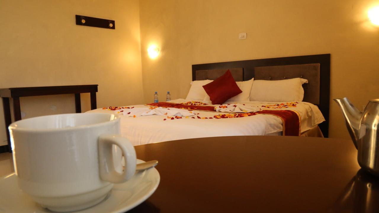 Lakemark Hotel And Tour Service Bahir Dar Exterior foto