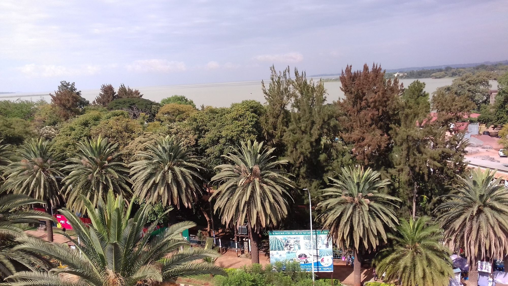 Lakemark Hotel And Tour Service Bahir Dar Exterior foto